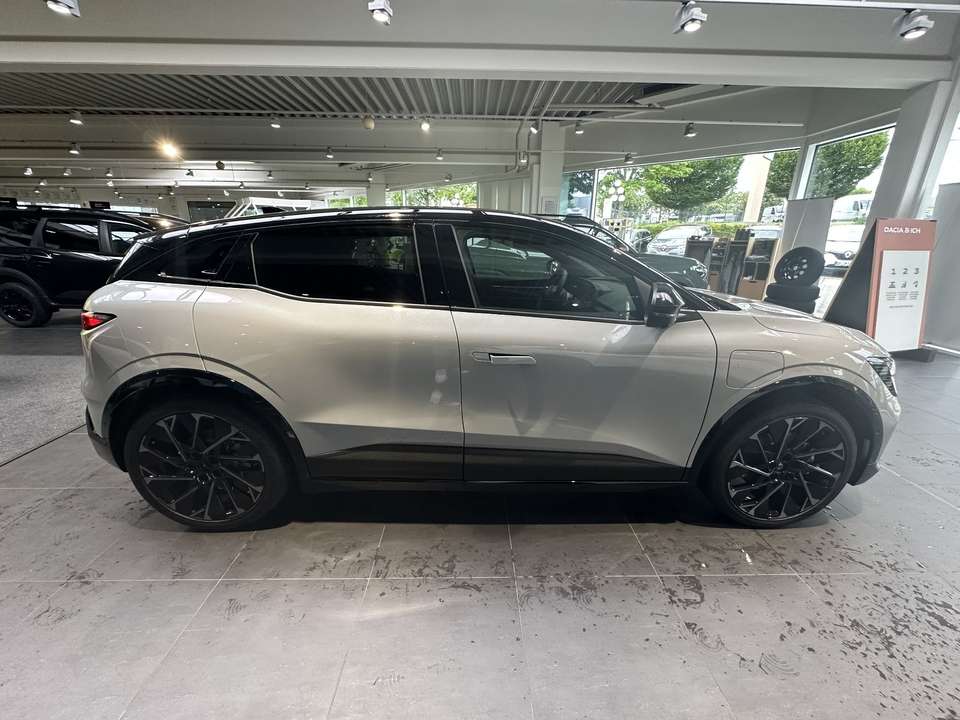 Renault Megane E-Tech - Imagem 8