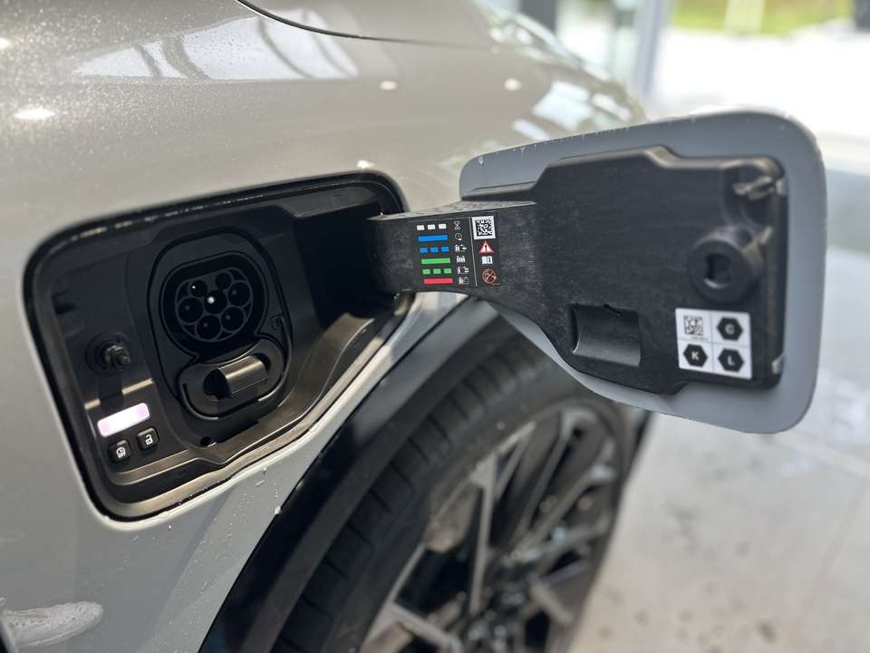 Renault Megane E-Tech - Imagem 9