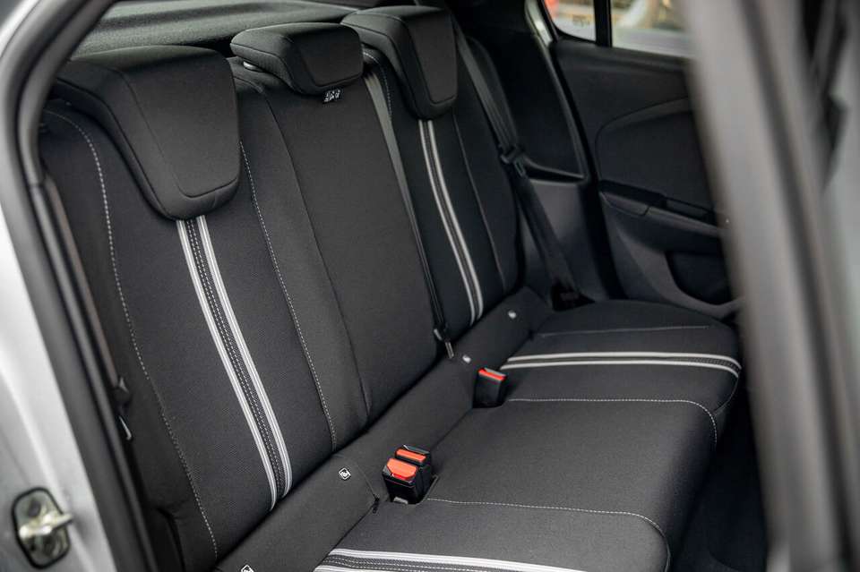 Opel Corsa - Imagem 9