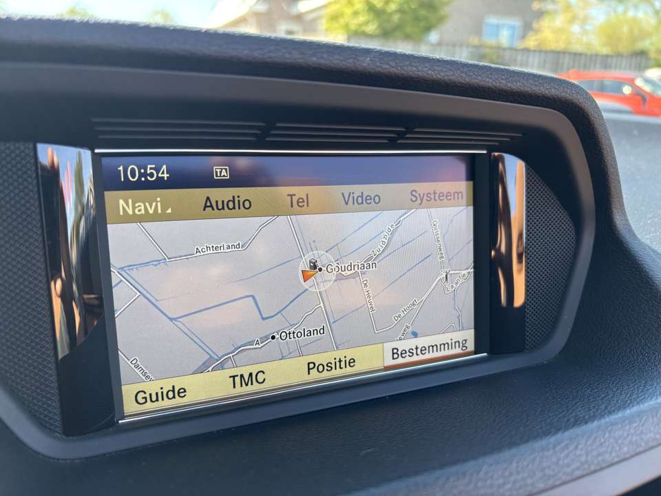 Mercedes-Benz E 250 - Imagem 6