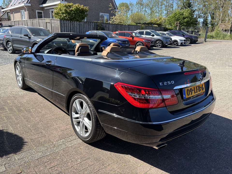 Mercedes-Benz E 250 - Imagem 13