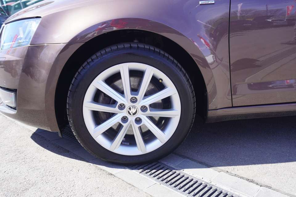 Skoda Octavia - Imagem 8