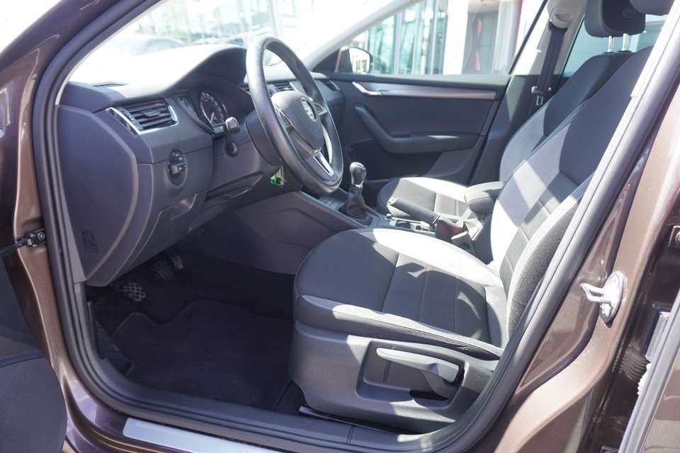 Skoda Octavia - Imagem 9