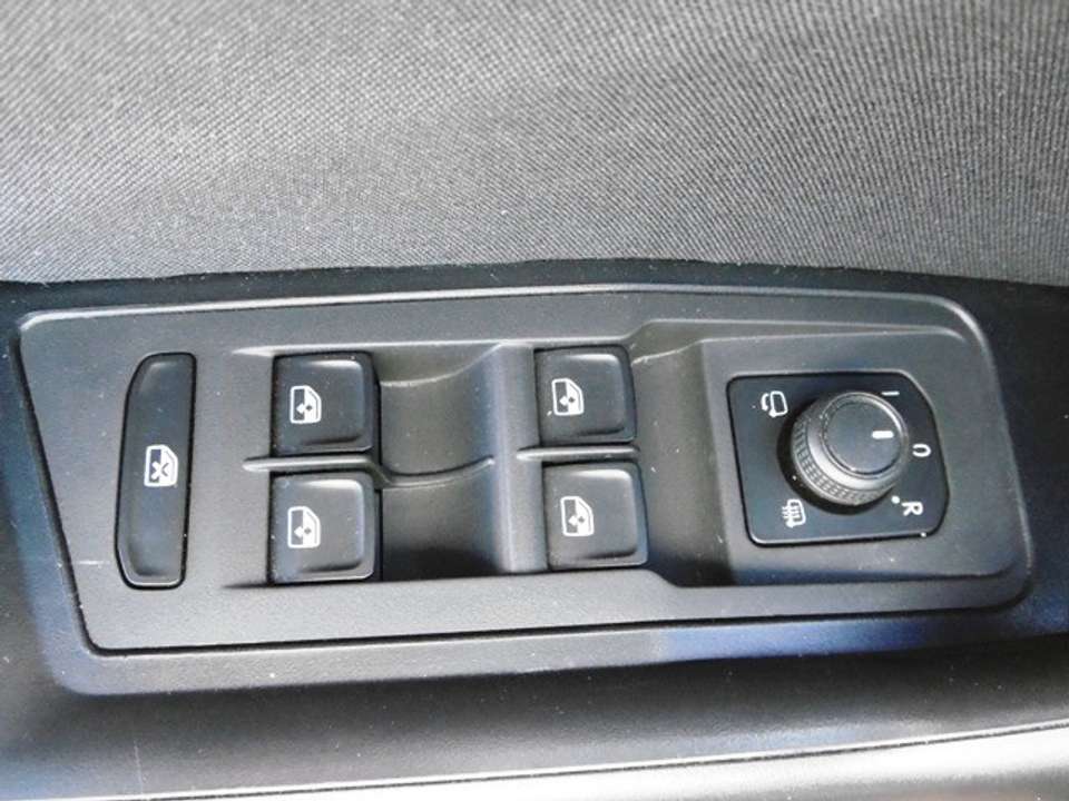 Volkswagen T-Roc - Imagem 12