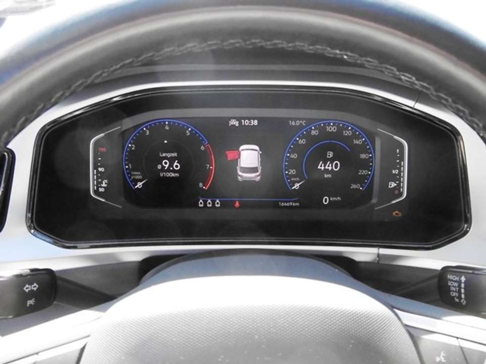 Volkswagen T-Roc - Imagem 14