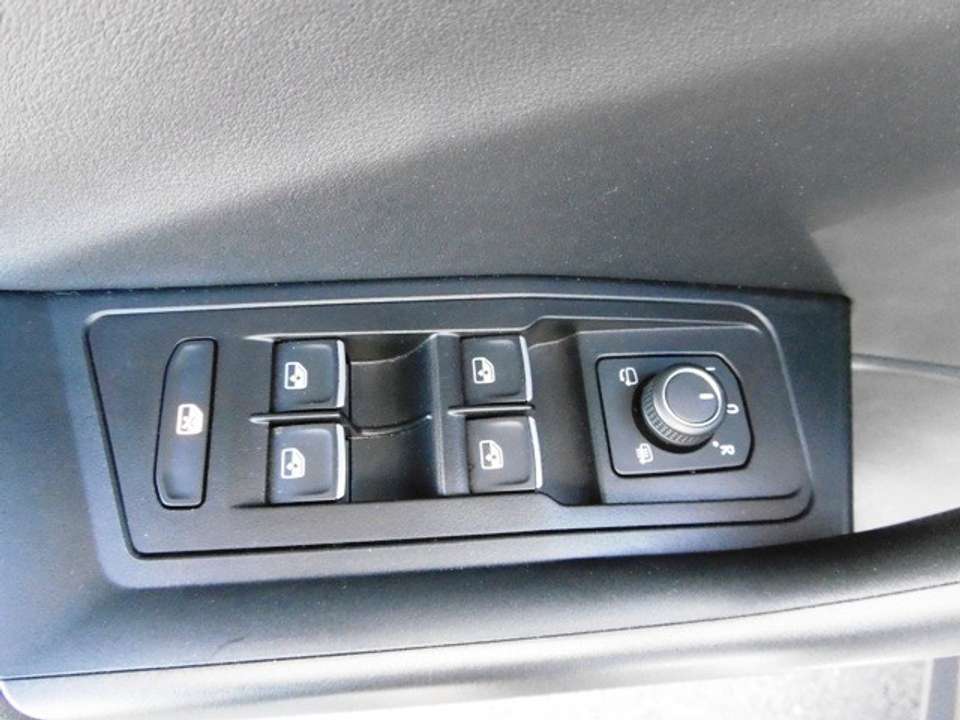 Volkswagen T-Roc - Imagem 12