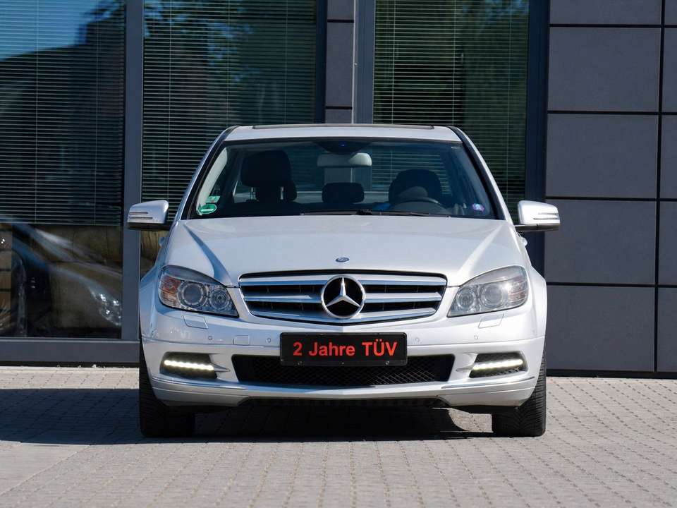 Mercedes-Benz C 350 - Imagem 6