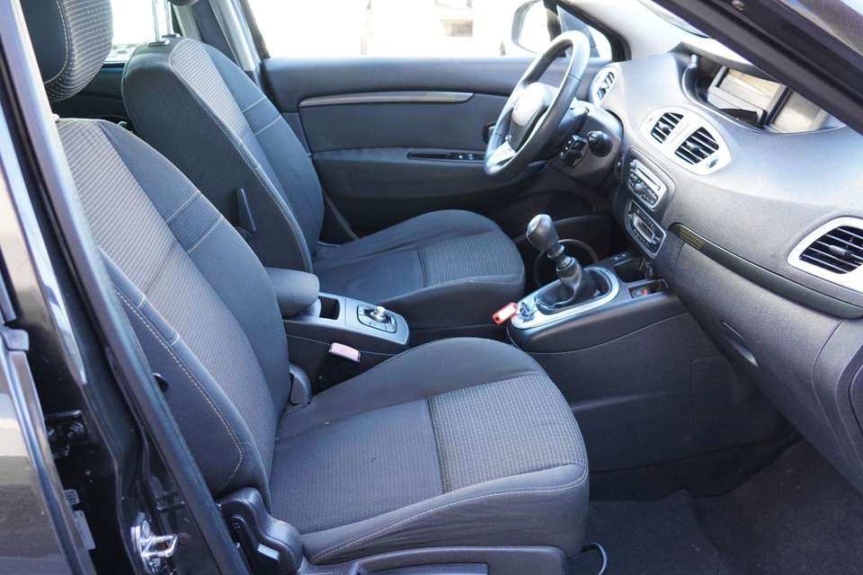 Renault Scenic - Imagem 8