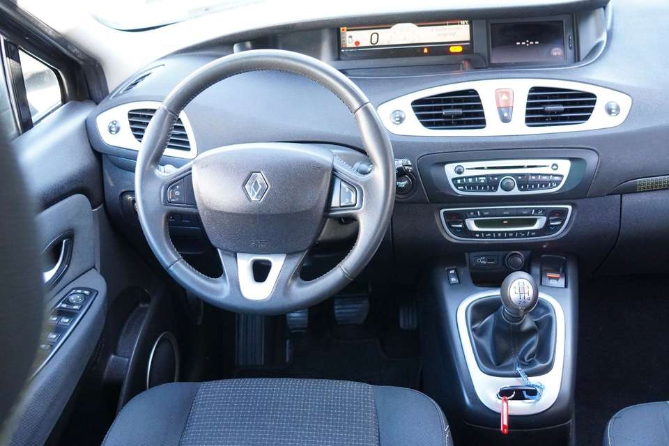Renault Scenic - Imagem 10