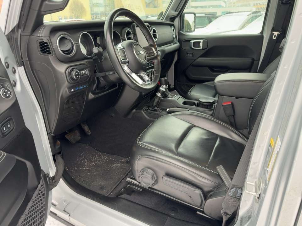 Jeep Wrangler - Imagem 11