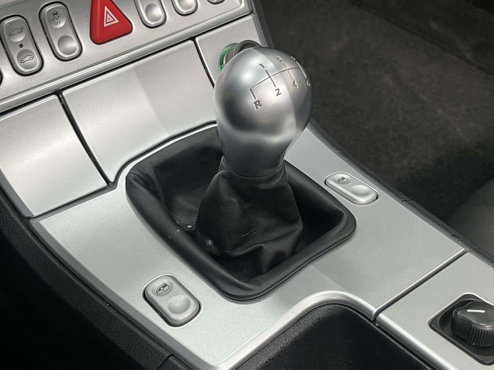 Chrysler Crossfire - Imagem 8