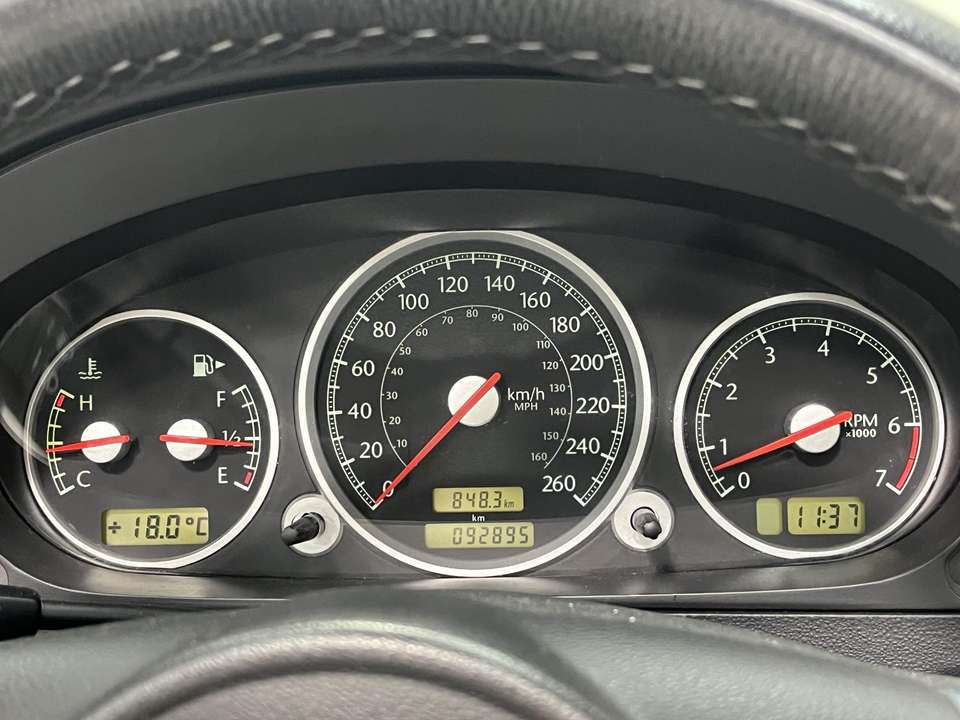 Chrysler Crossfire - Imagem 14