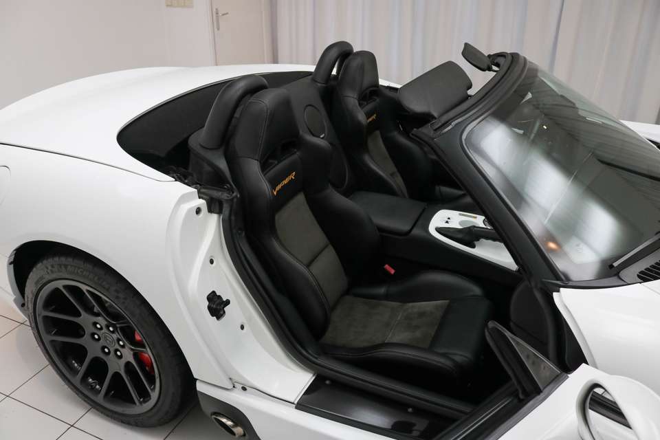Dodge Viper - Imagem 10