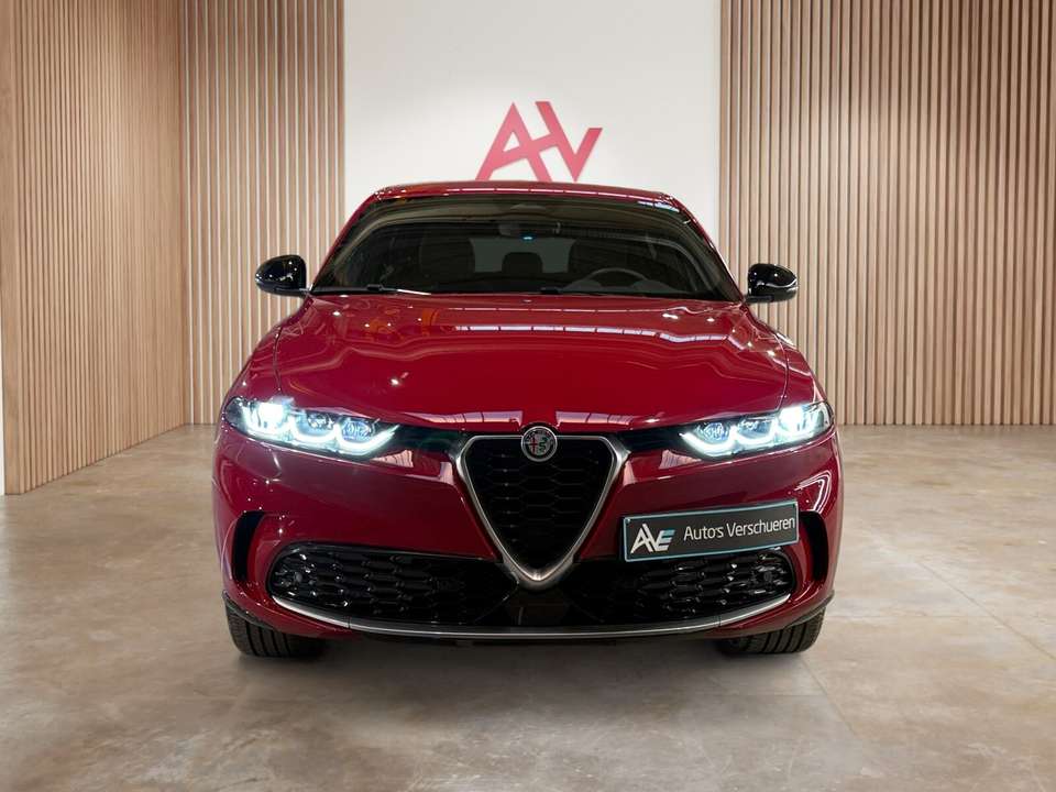 Alfa Romeo Tonale - Imagem 2