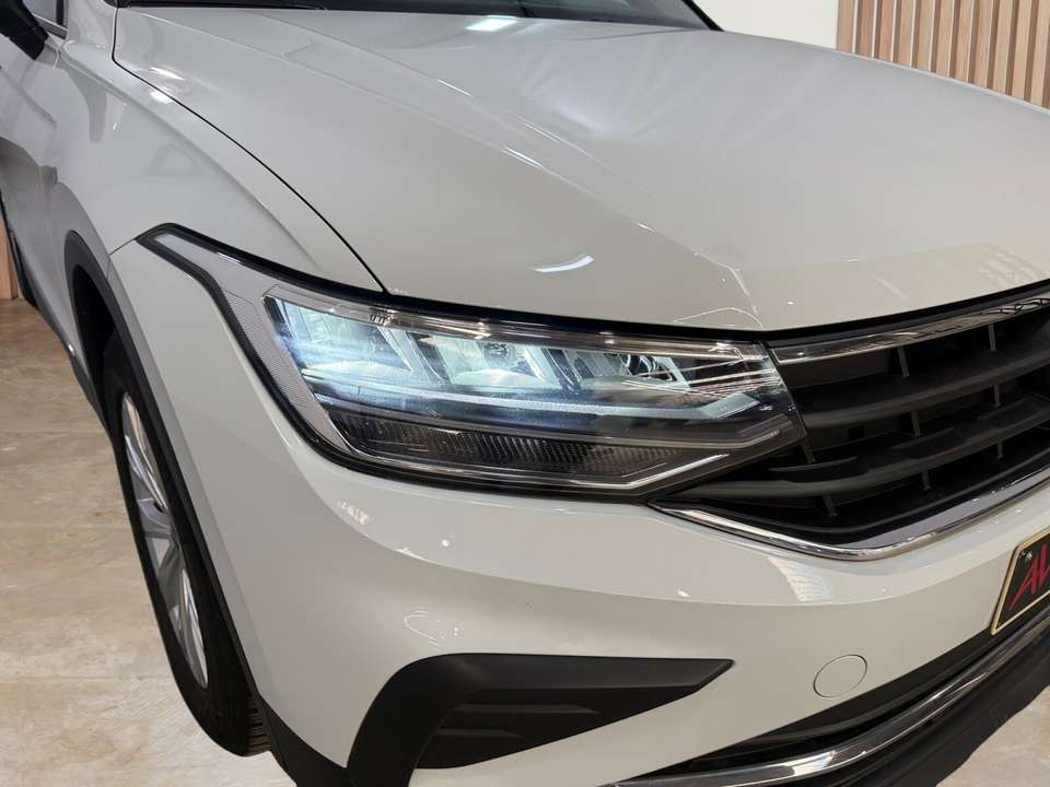 Volkswagen Tiguan - Imagem 4