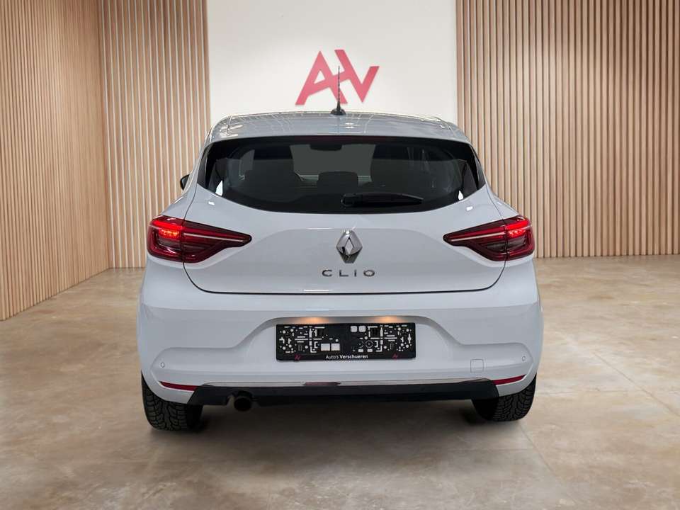 Renault Clio - Imagem 8