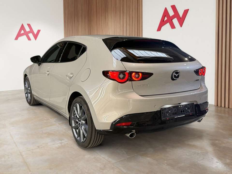 Mazda 3 - Imagem 10