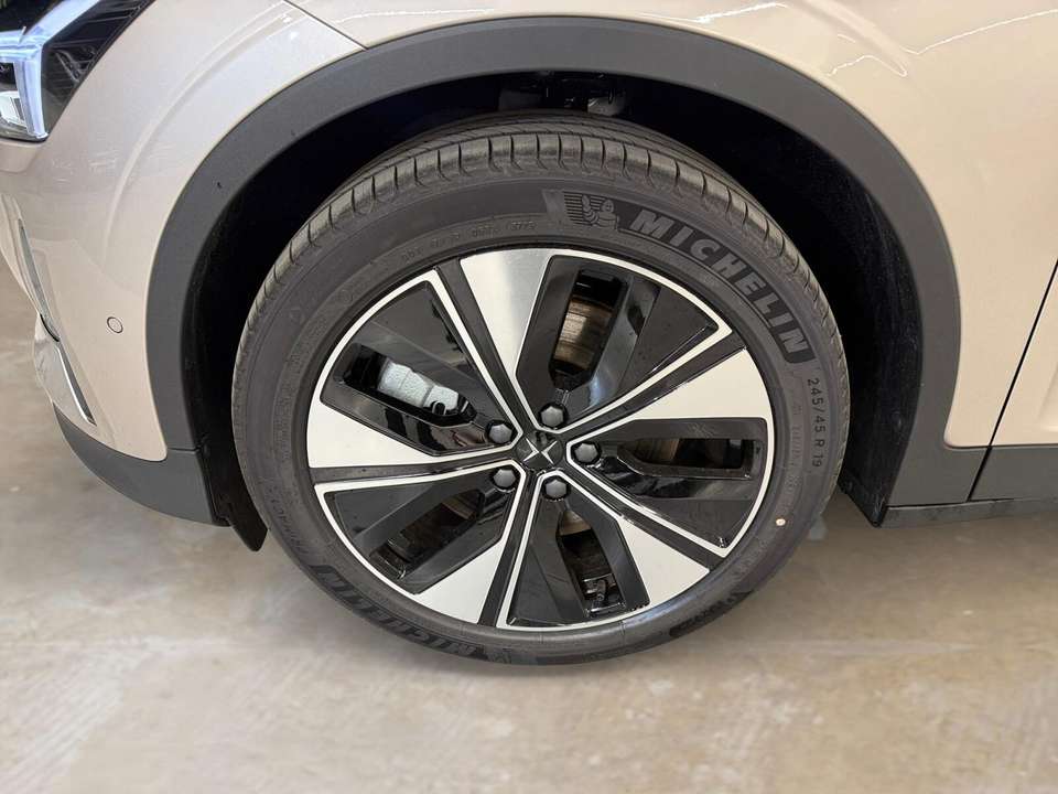 Polestar 2 - Imagem 13