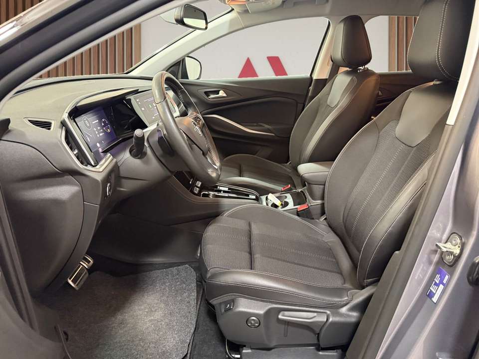 Opel Grandland - Imagem 13