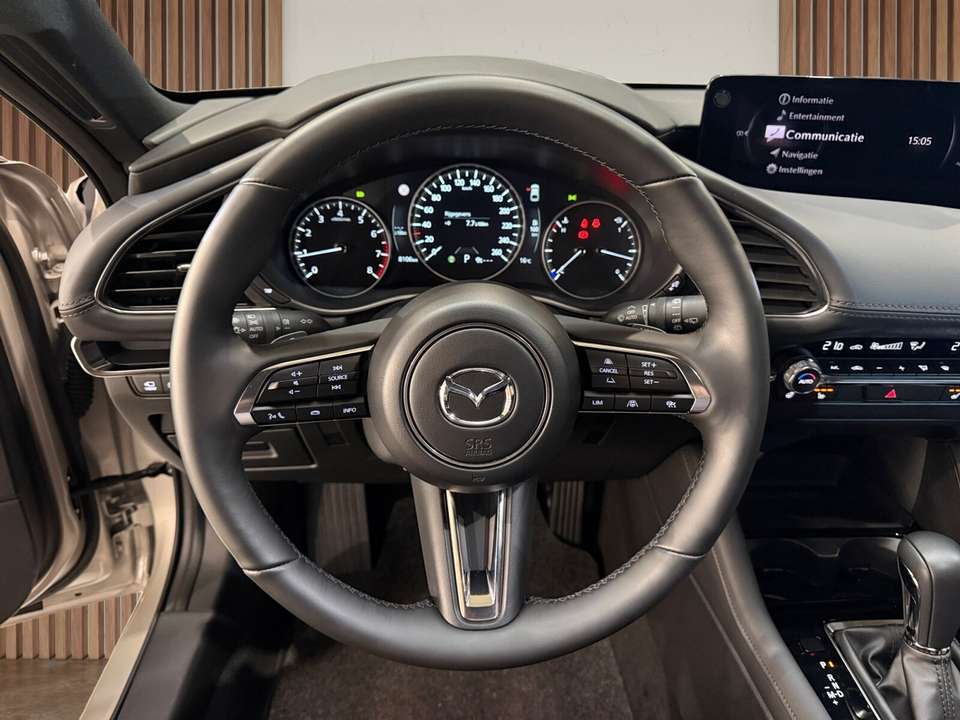 Mazda 3 - Imagem 15