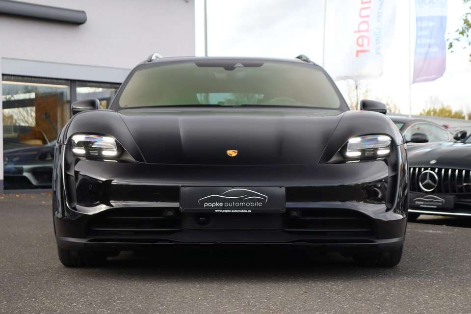 Porsche Taycan - Imagem 2
