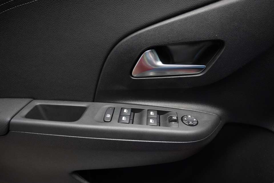 Opel Corsa - Imagem 13