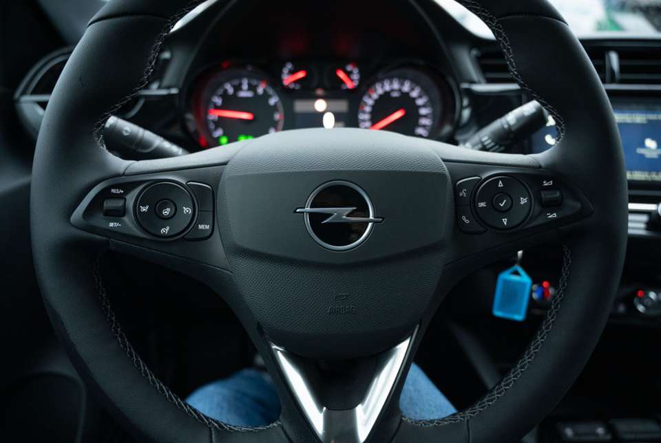 Opel Corsa - Imagem 14