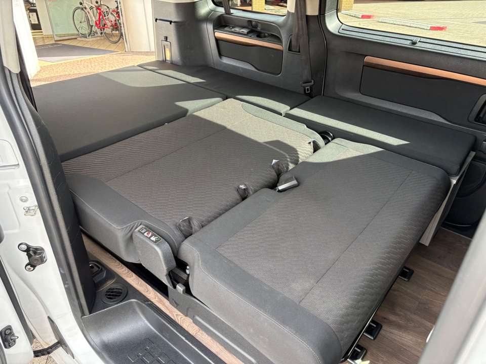 Toyota Proace - Imagem 8