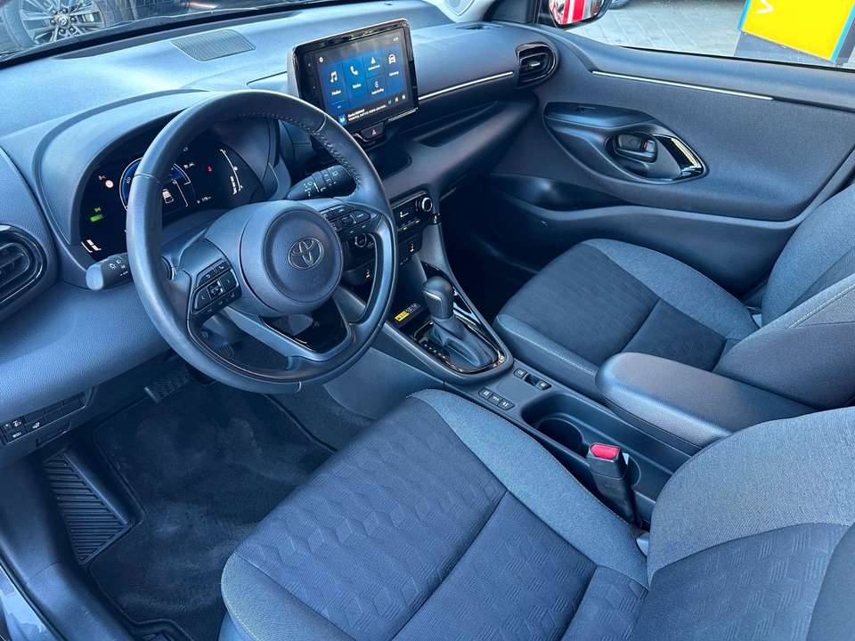 Toyota Yaris - Imagem 8