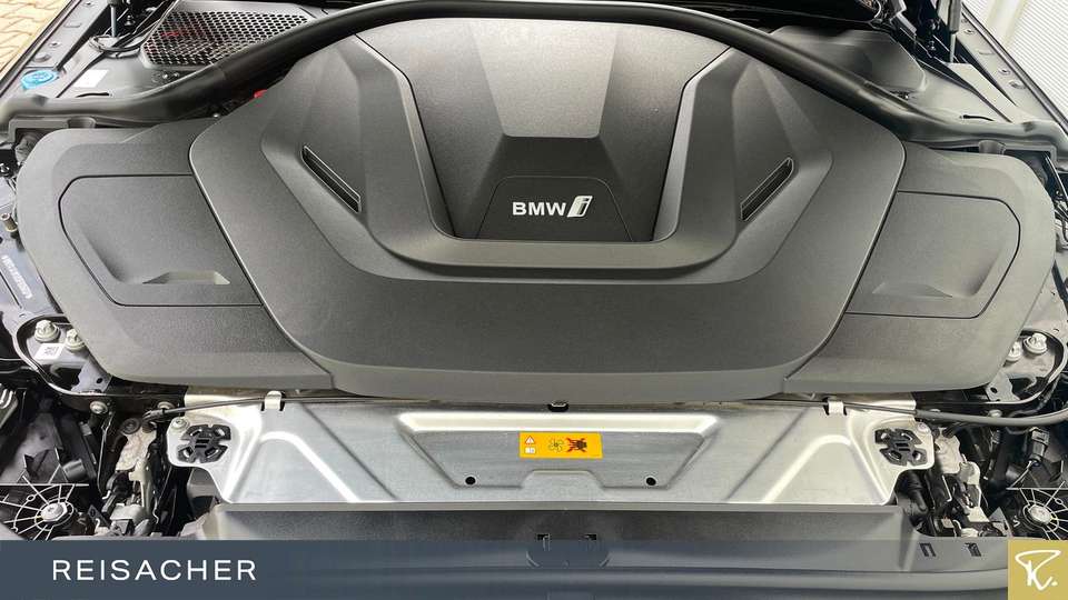 BMW i4 - Imagem 7
