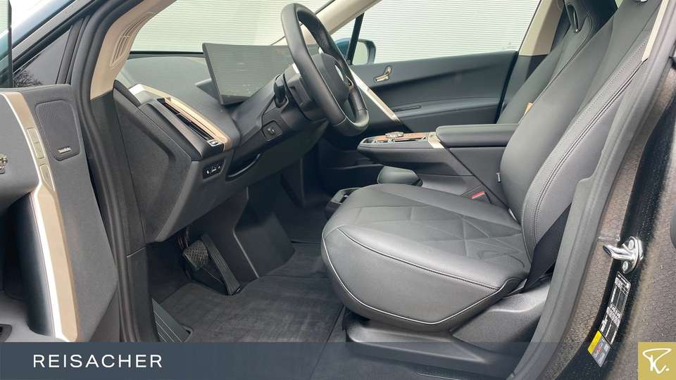 BMW iX - Imagem 4