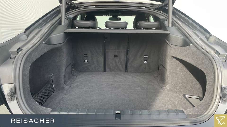 BMW i4 - Imagem 10