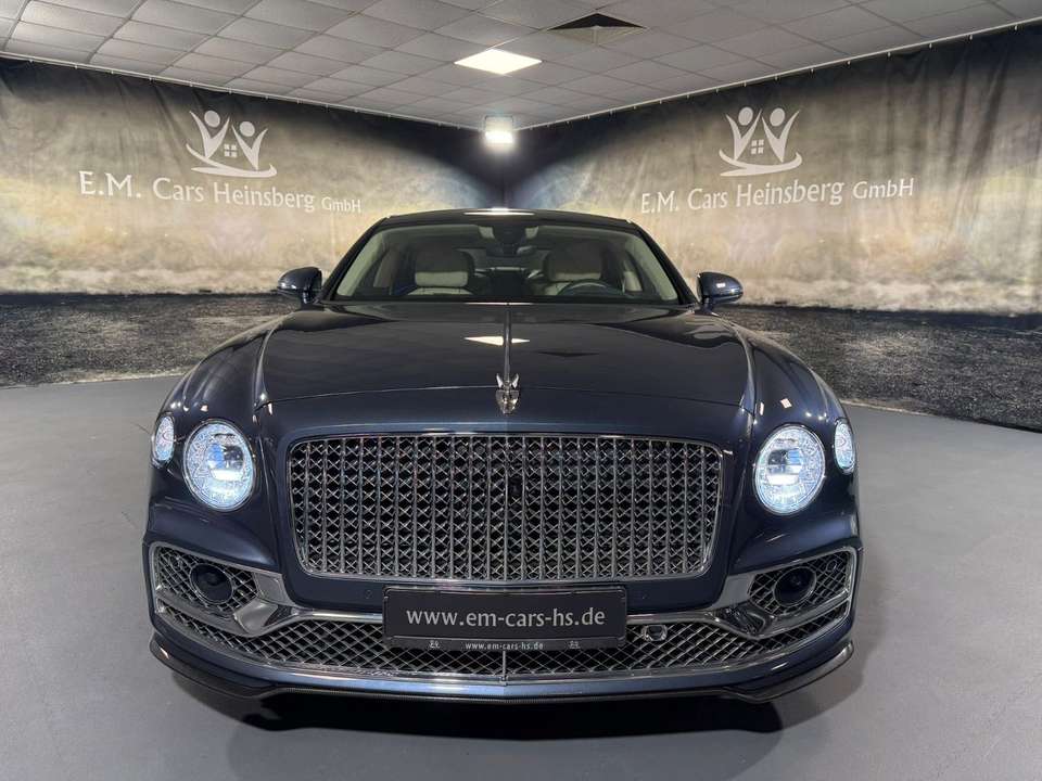 Bentley Flying Spur - Imagem 3