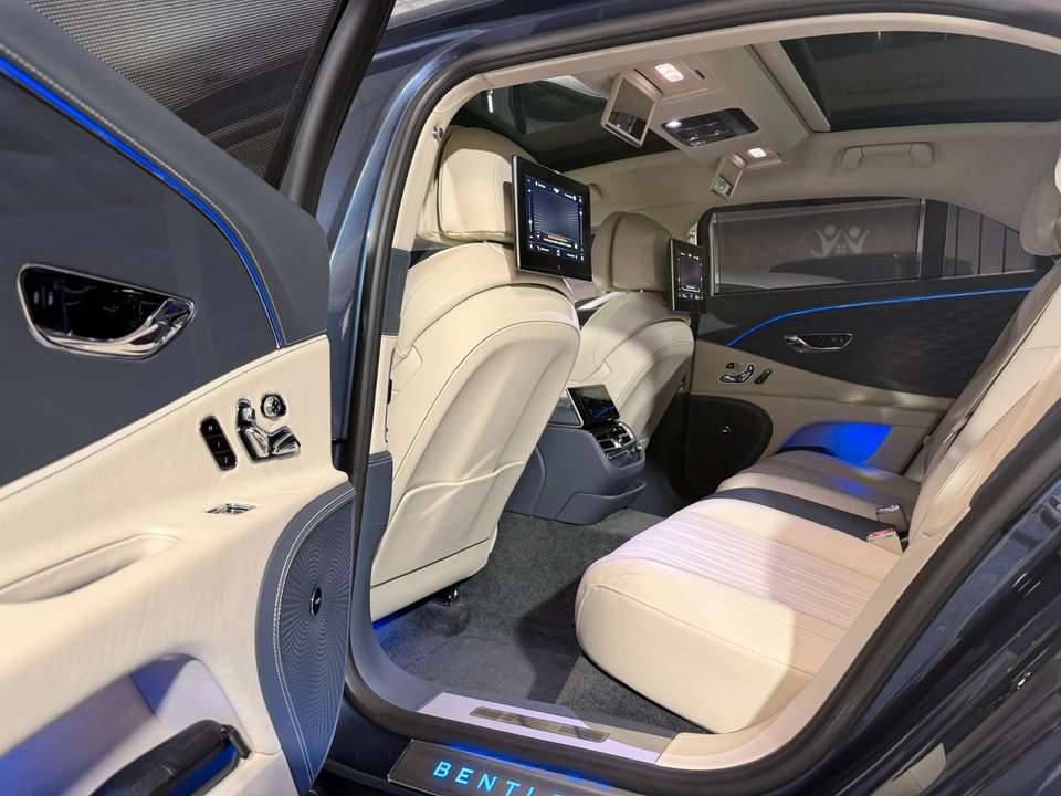 Bentley Flying Spur - Imagem 10