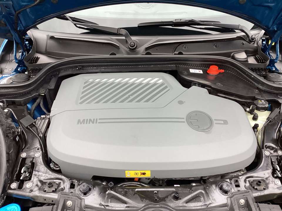 MINI Cooper SE - Imagem 9