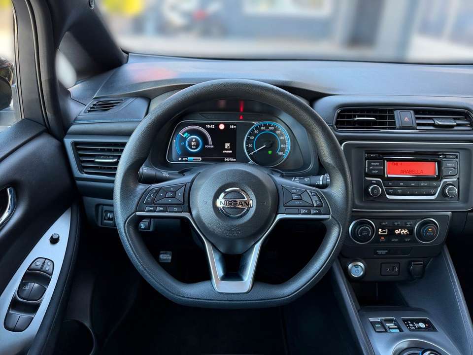 Nissan Leaf - Imagem 8