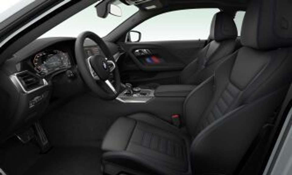 BMW 240 - Imagem 2