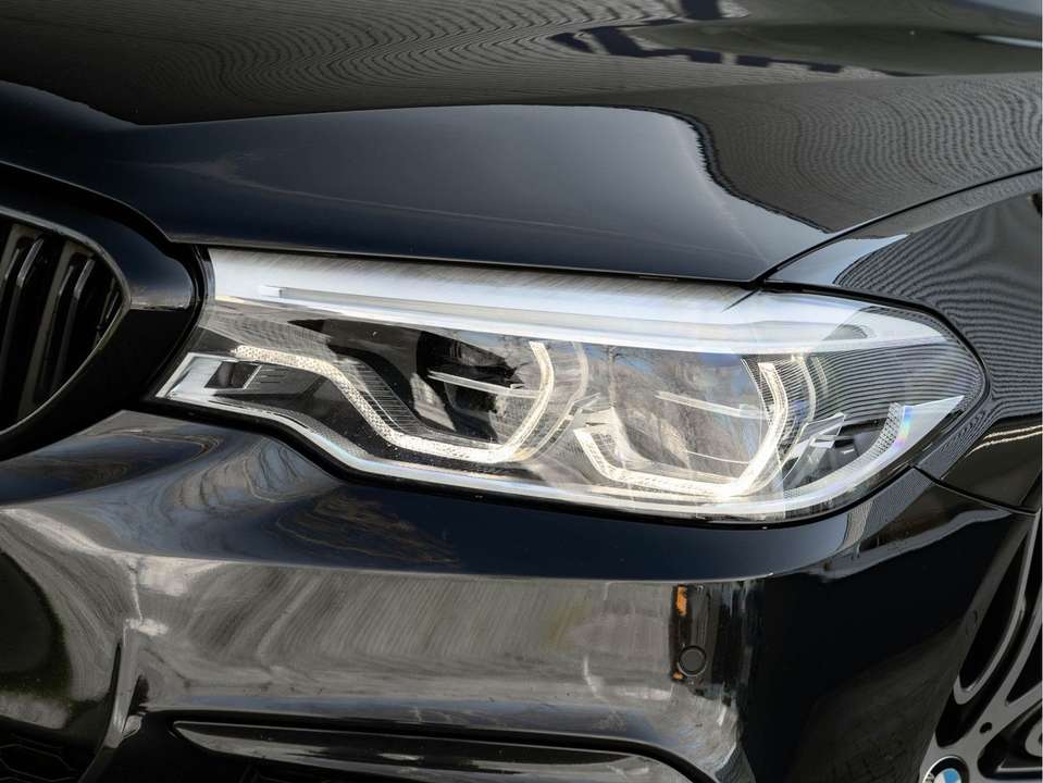 BMW 550 - Imagem 8