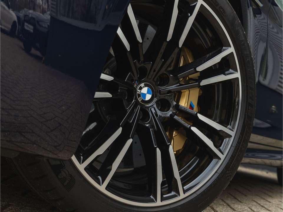 BMW M5 - Imagem 8