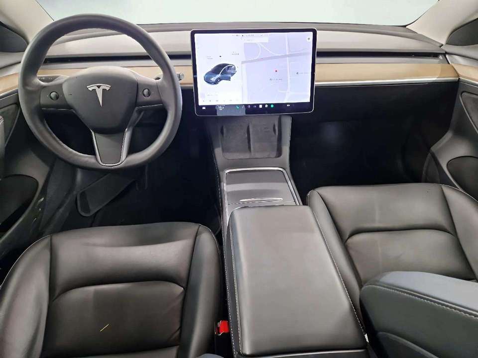 Tesla Model 3 - Imagem 5