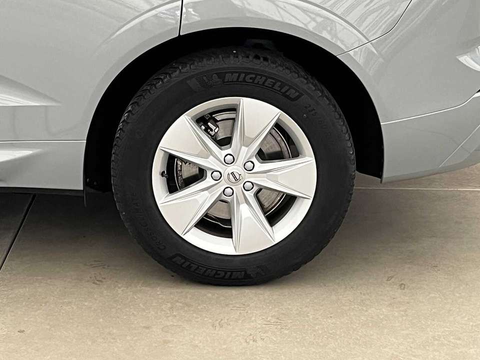 Volvo XC60 - Imagem 4