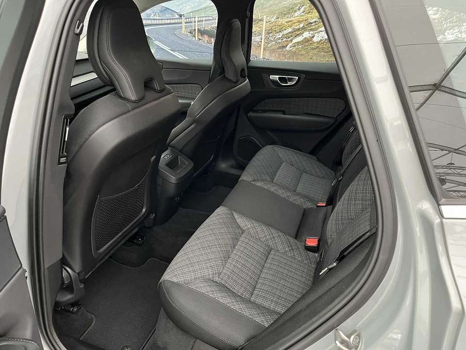Volvo XC60 - Imagem 9