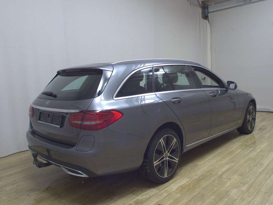 Mercedes-Benz C 300 - Imagem 5