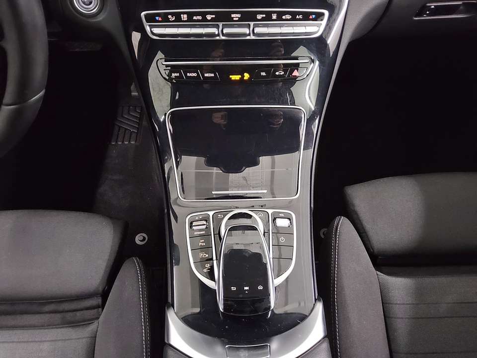 Mercedes-Benz C 300 - Imagem 7