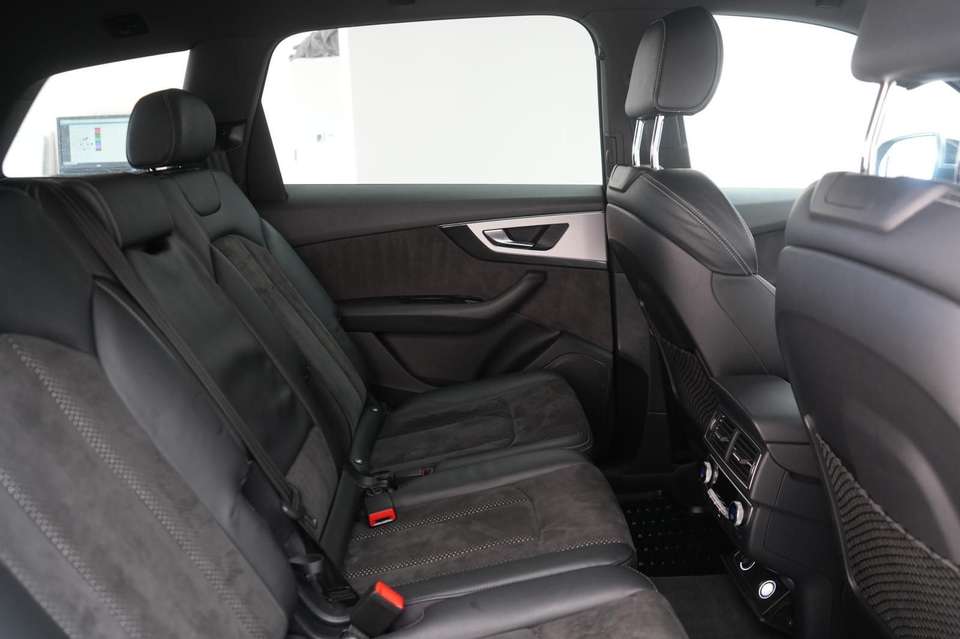 Audi Q7 - Imagem 8