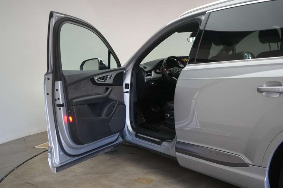 Audi Q7 - Imagem 11