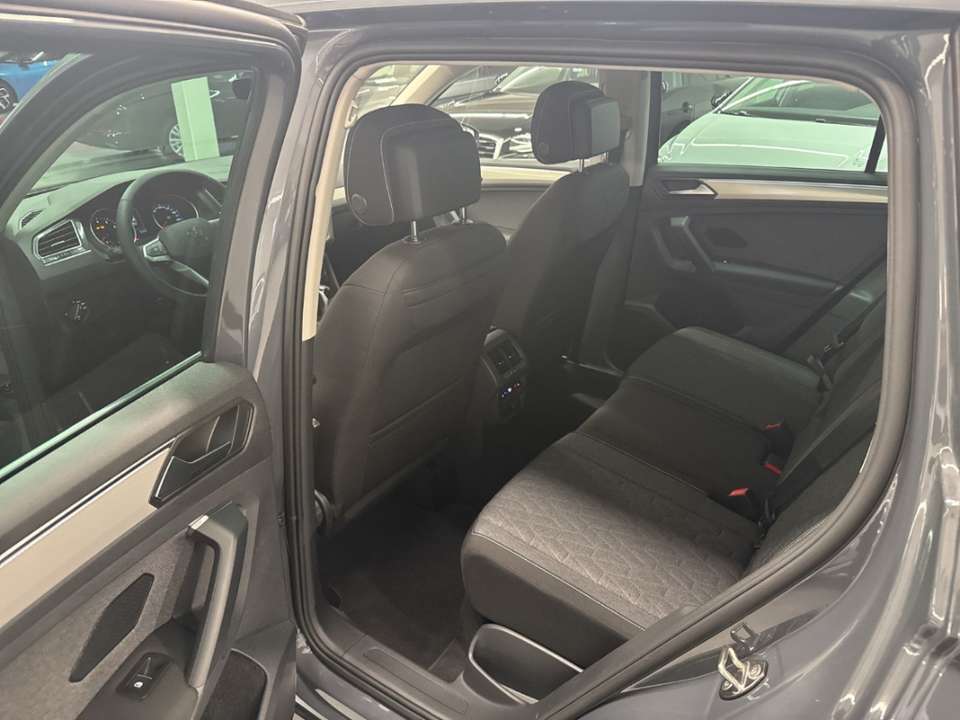 Volkswagen Tiguan - Imagem 6