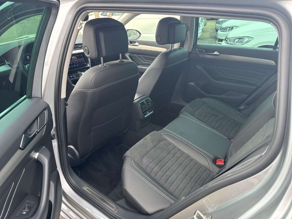 Volkswagen Passat Variant - Imagem 6