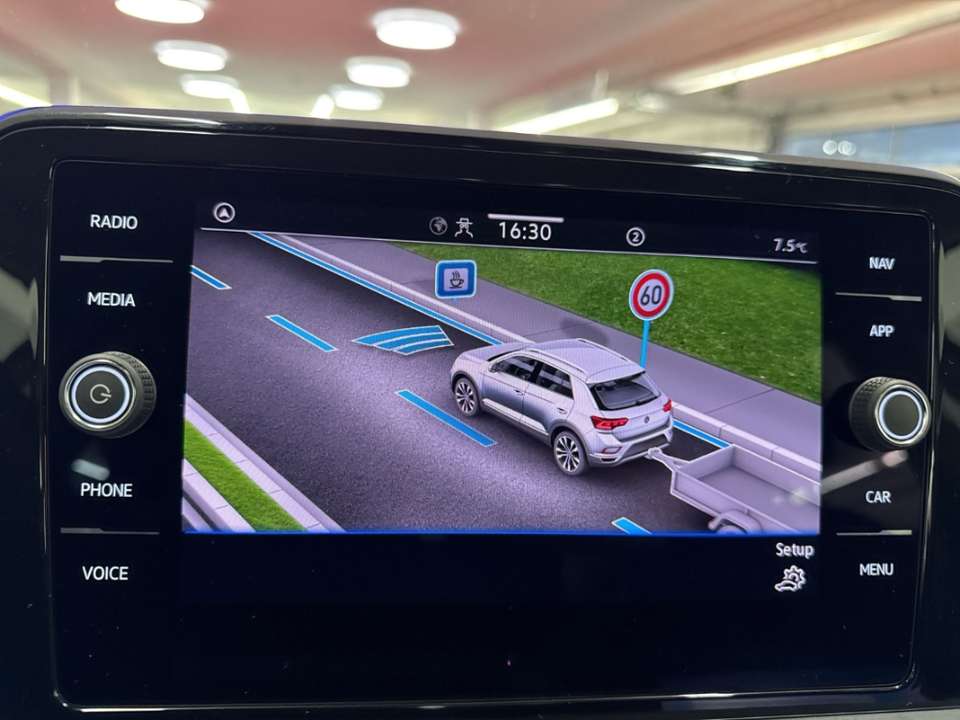 Volkswagen T-Roc - Imagem 13