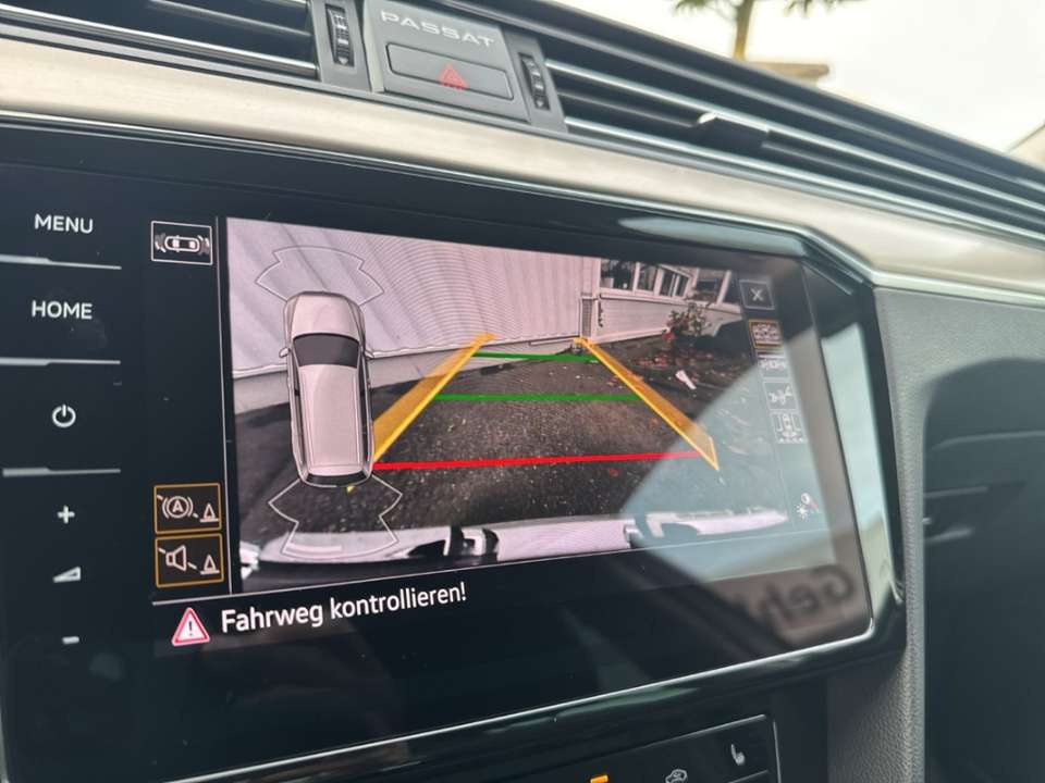 Volkswagen Passat Variant - Imagem 13